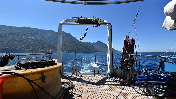 Deck eines Forschungsschiffs