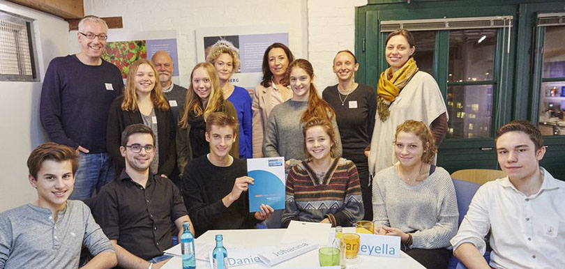 Schüler brainstormen zum Thema "MeerKlima"